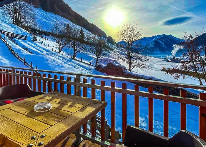 Modern Mountain 5 - An Der Skipiste