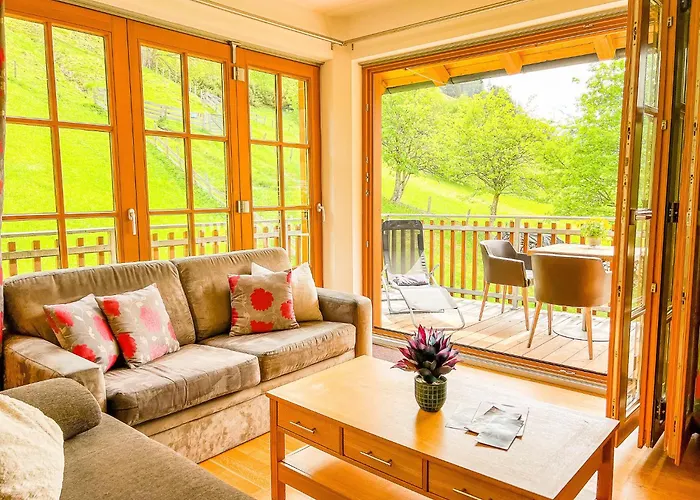 Modern Mountain 5 - An Der Skipiste * Rauris