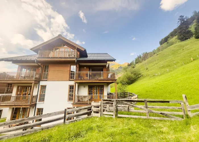 Modern Mountain 5 - An Der Skipiste